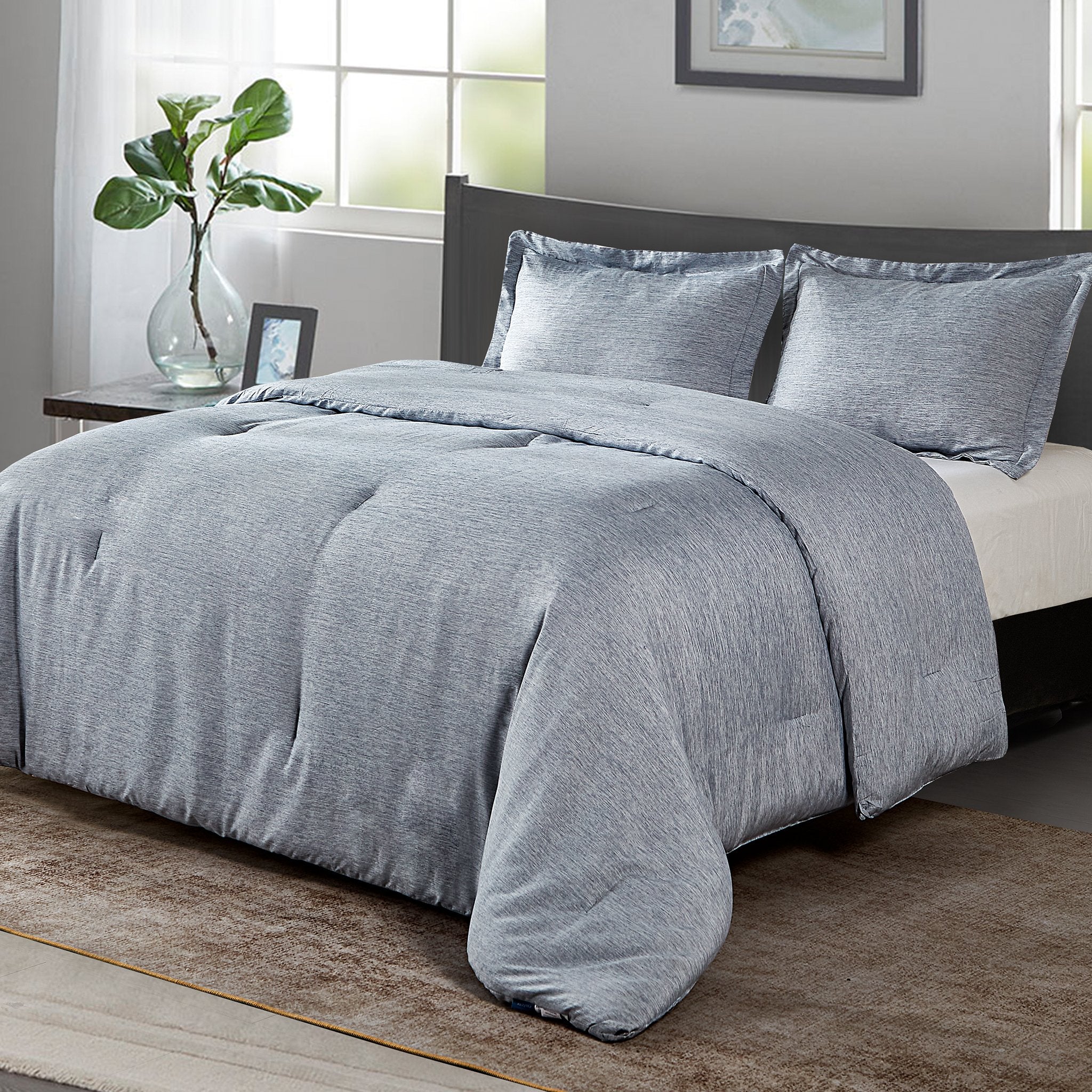 CozyLux Queen Size Comforter Set - 3 Pieces Grey Soft Luxury Cationic  Dyeing Bedding Comforter for All Season, Gray Breathable Lightweight Fluffy  Bed